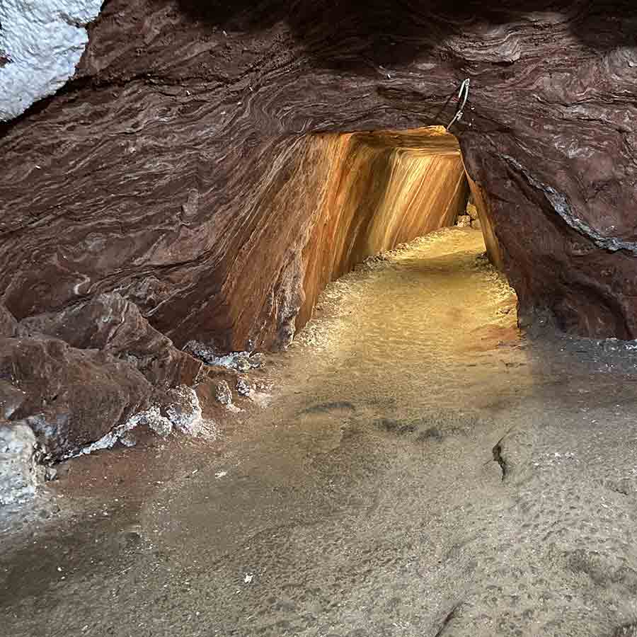 salt-cave-khewra